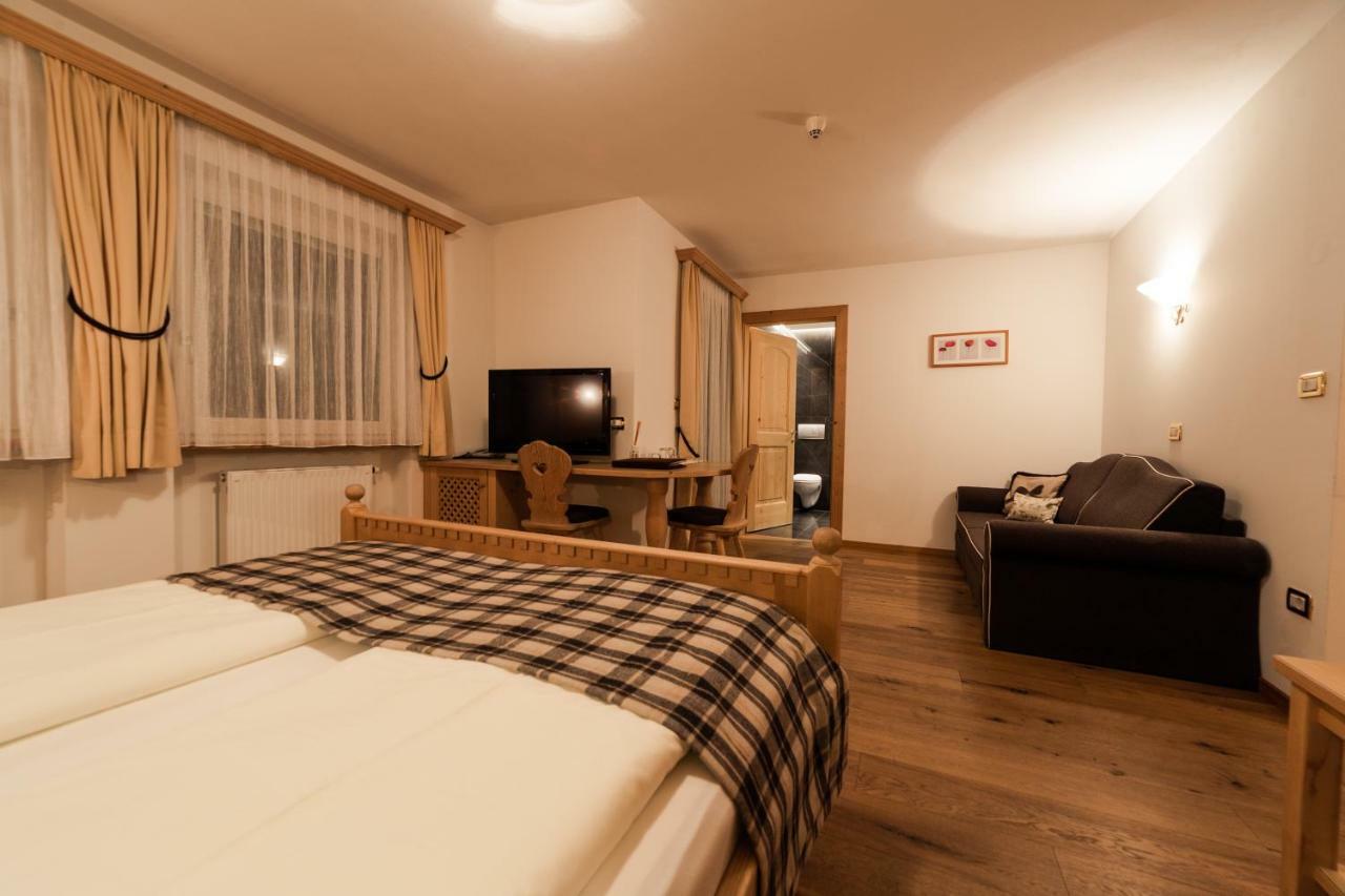 Garni Villa Erna Сельва-ді-Валь-Гардена Екстер'єр фото
